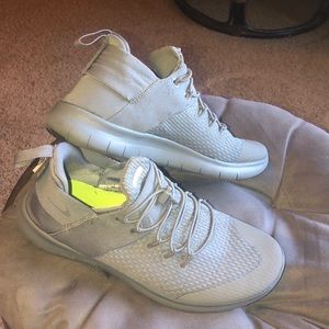 Nike Free runs size 7.5 US